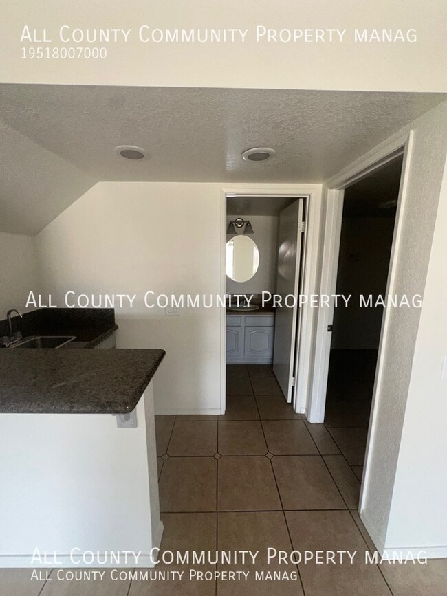Building Photo - 24459 Brown Dove Cir