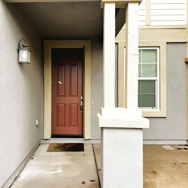 Building Photo - 133 Jacquelyn Lane, Petaluma, Ca.