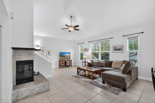 Building Photo - 1609 Mizzenmast Way