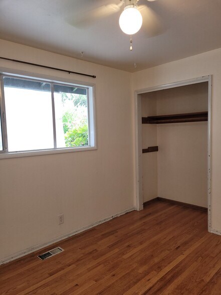 Building Photo - 5955 SW 179th Ave