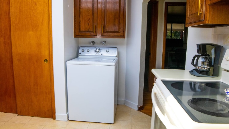 Building Photo - 6185 W 61st Ave