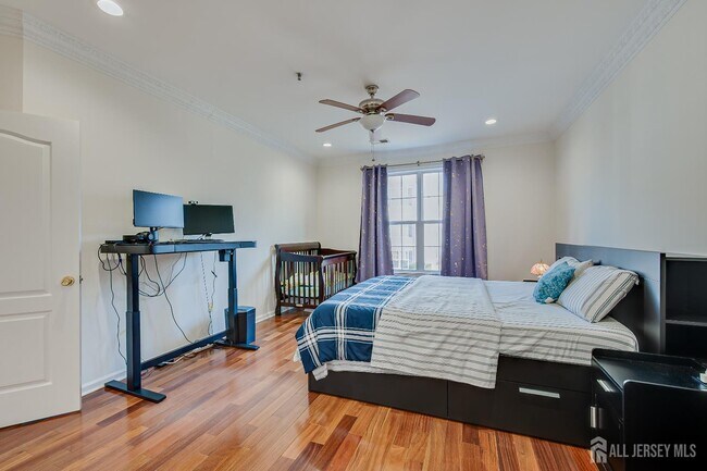 Building Photo - 2822 Edward Stec Blvd