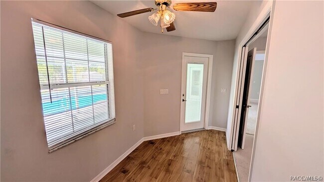 Building Photo - 4565 N Allamandra Dr