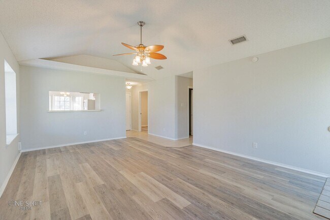 Building Photo - 2957 Oak Ridge Ct