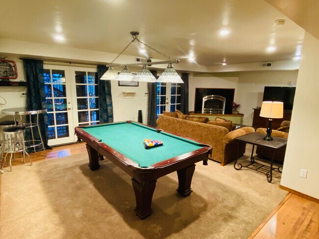 Living Room - 1660 W University Heights Dr N
