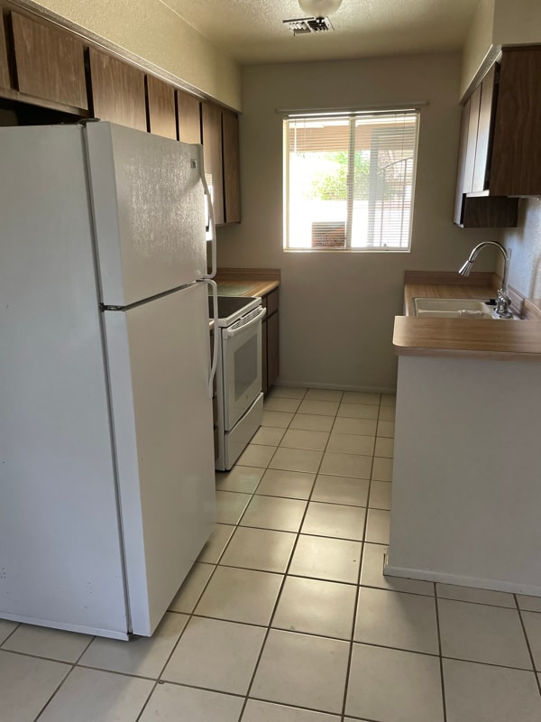 Building Photo - 8131 N 107th Ave