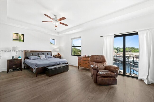 Building Photo - 4518 E Aqua Bella Ln