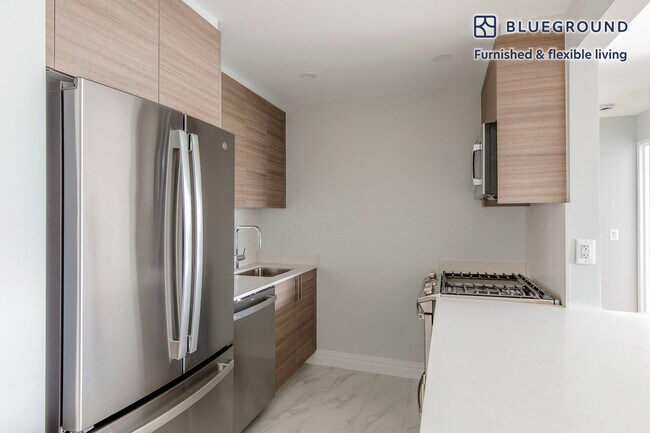 Building Photo - 235 W 48th St