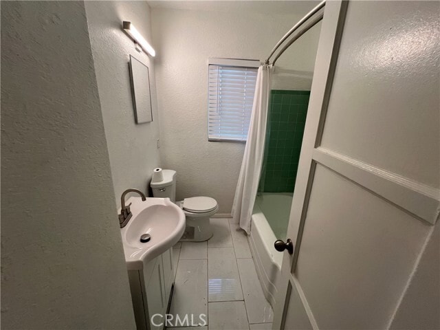 Building Photo - 4255 3rd St