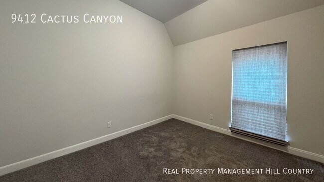 Building Photo - 9412 Cactus Canyon