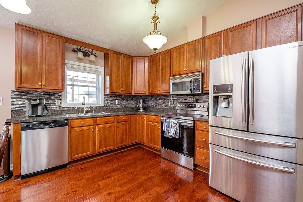 Building Photo - 1380 Stonechris Dr