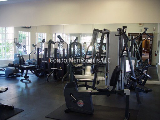 Building Photo - 2624 Robert Trent Jones Dr