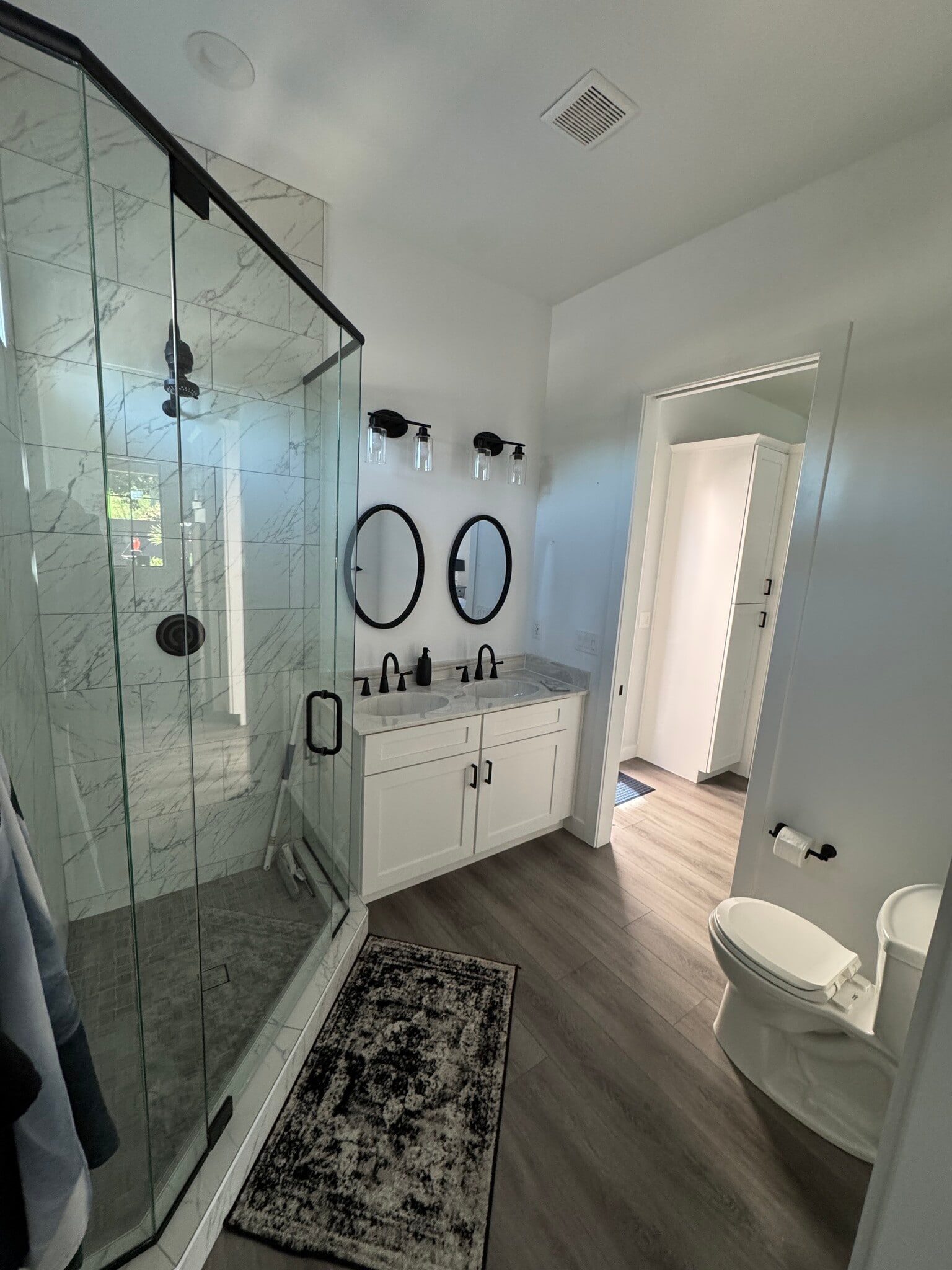 Building Photo - 1373 S Sean Dr