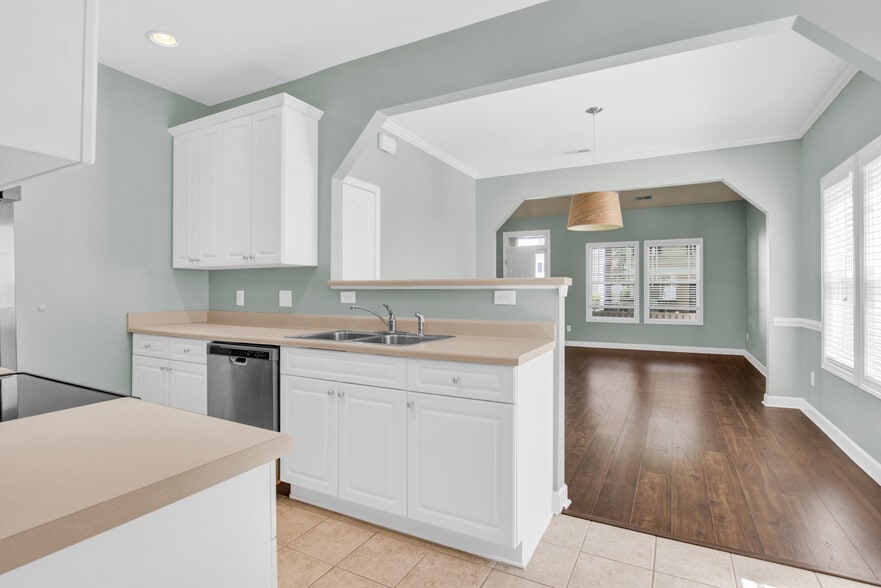 Building Photo - 12708 Cross Dale Dr