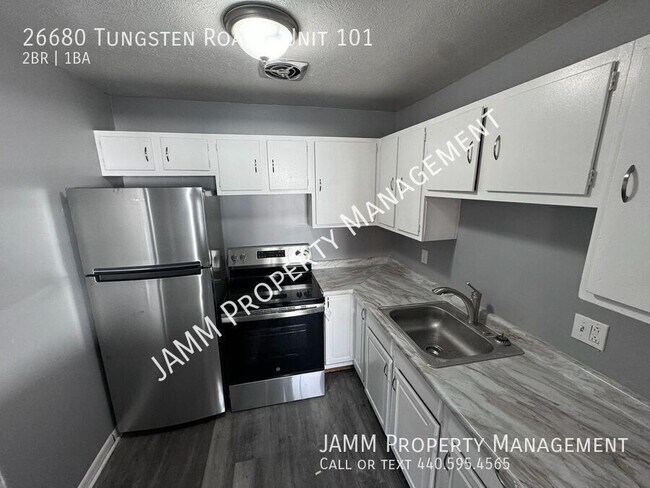 Building Photo - 2-Bedroom Apartment in Euclid!!