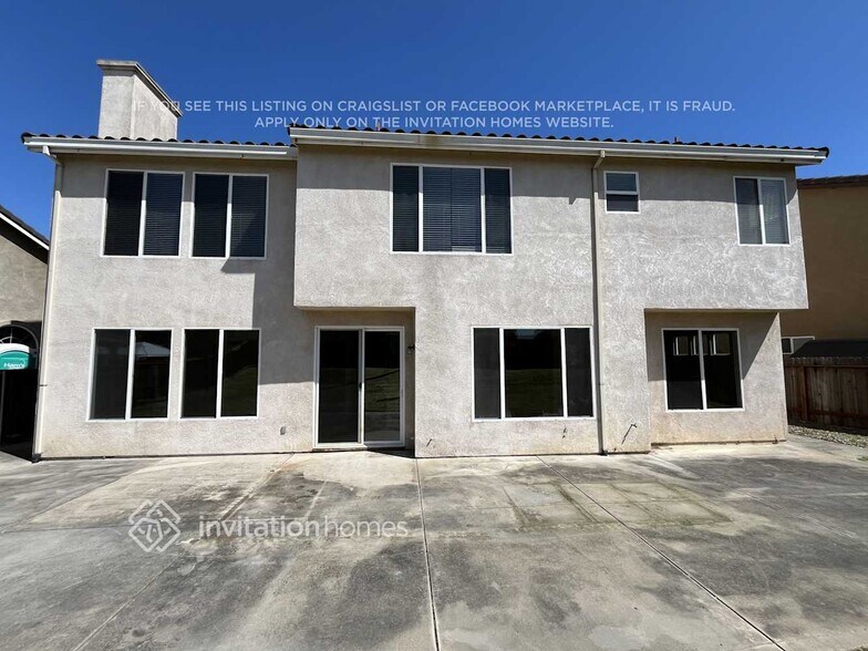 Building Photo - 3870 Bilsted Way