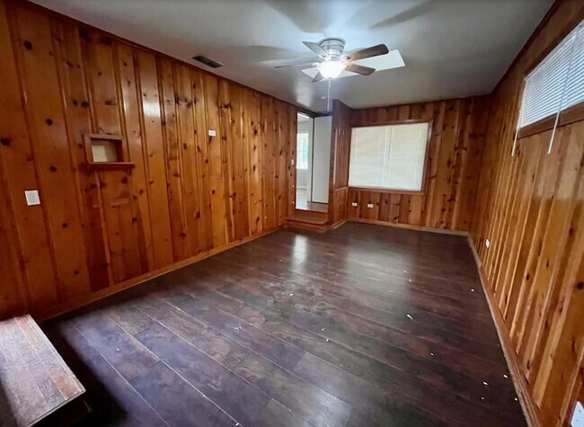 Building Photo - 2510 36th St