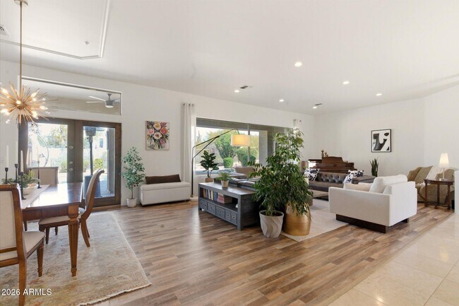 Building Photo - 8044 E Tether Trail