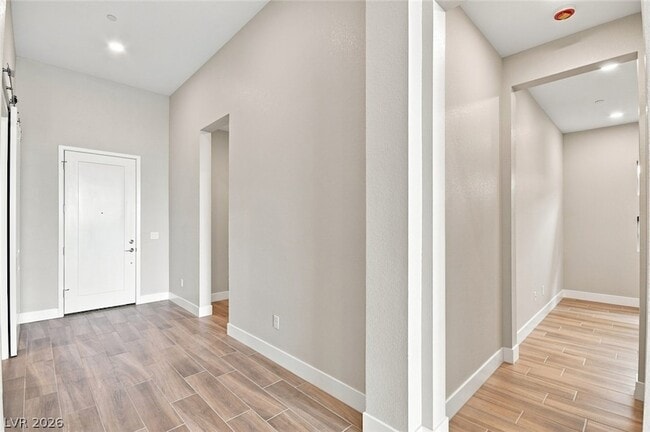 Building Photo - 964 Skyview Cv Ct