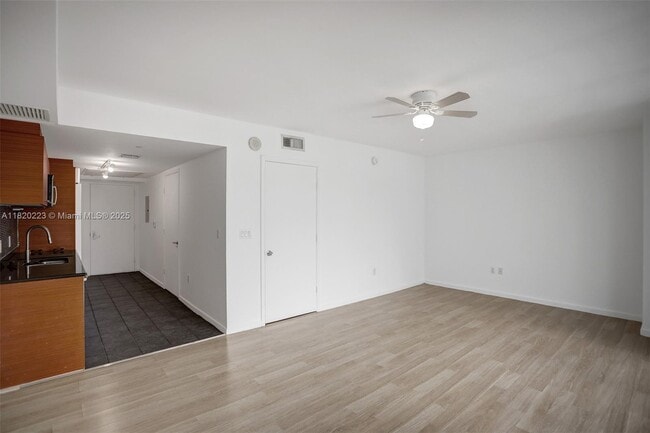 Building Photo - 50 Biscayne Blvd