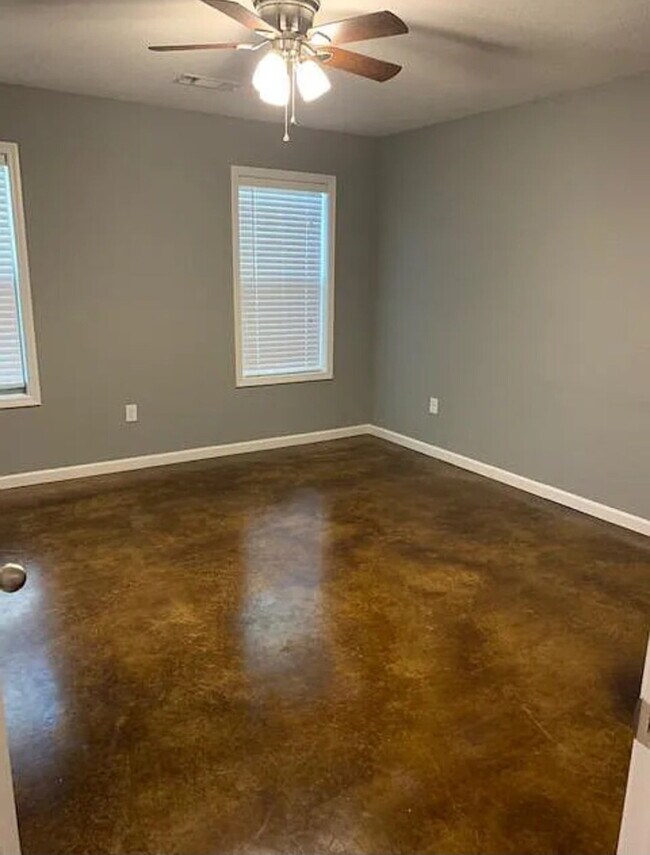 Building Photo - Charming 2 Bed, 1 Bath Apartment in Brookland, AR - Don't Miss Out!