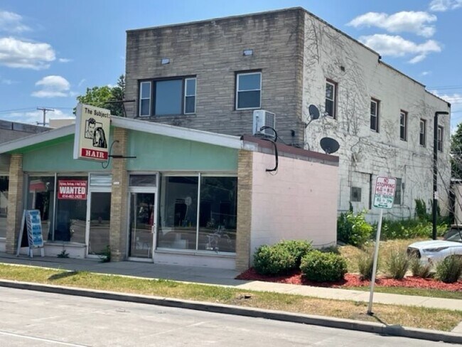 Building Photo - 7105 W Capitol Dr