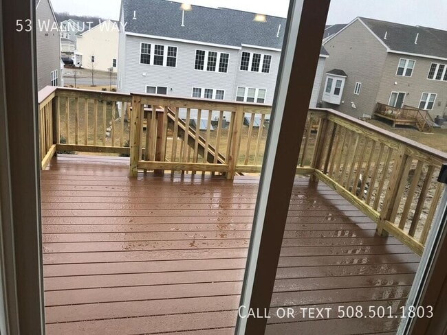 Building Photo - 53 Walnut Way