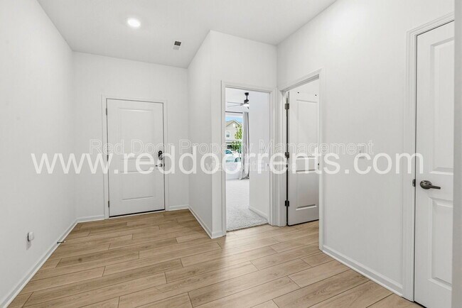 Building Photo - 1339 Little Rodeo Pl
