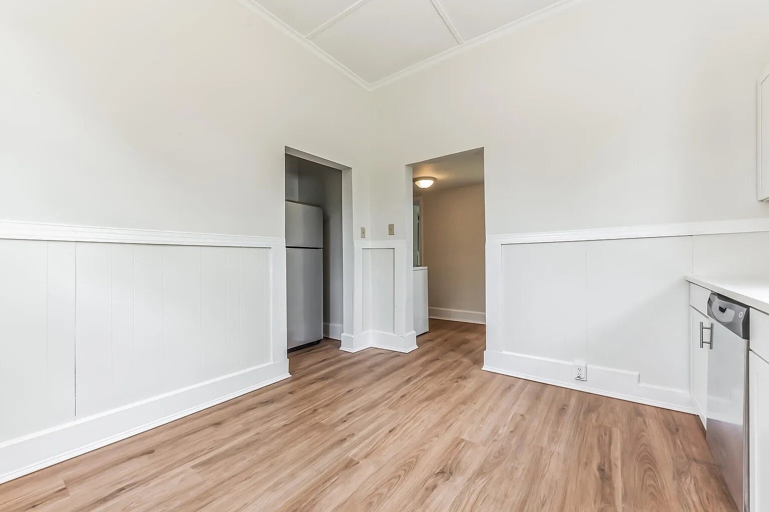 Building Photo - 338 State St