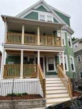 Primary Photo - 47 Fowler St