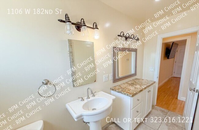 Building Photo - 1106 W 182nd St