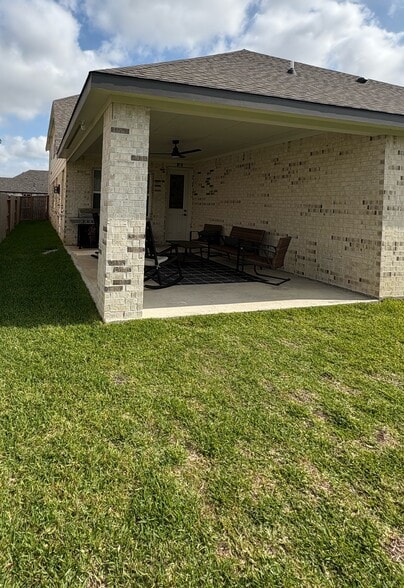 Building Photo - 21227 Surf Island Dr