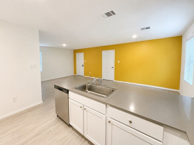Building Photo - 20407 Red Coral