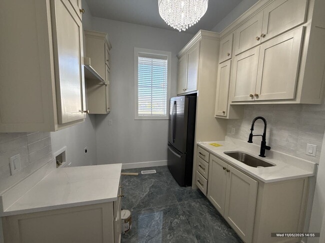 Building Photo - 8340 NW 130th Cir