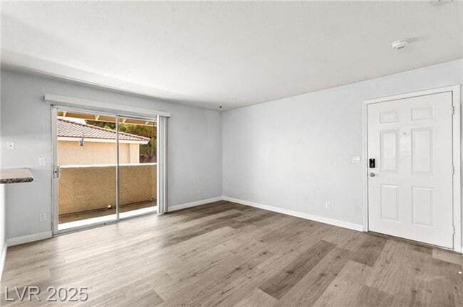 Building Photo - Stylish 2 Bedroom Condo in 89145