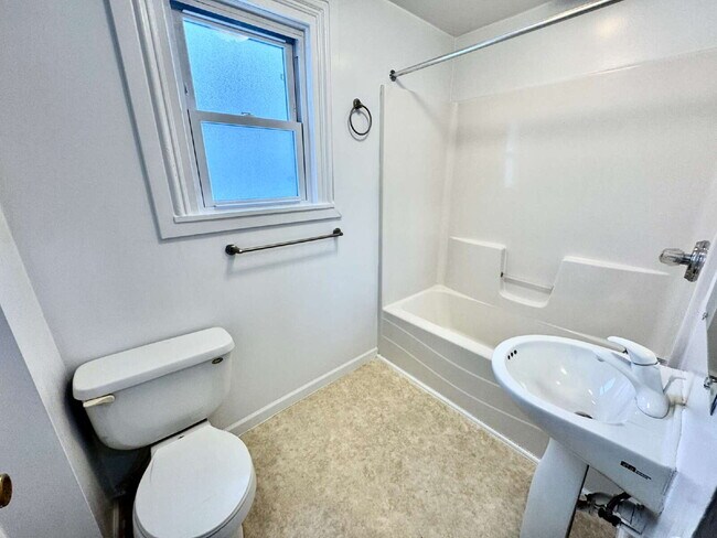 Building Photo - 1 bed 1 bath