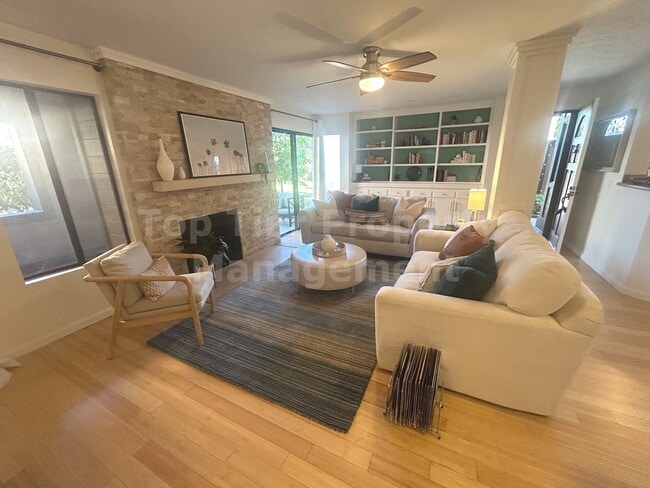 Building Photo - **Beautiful, Fully-Furnished 2 bed / 2.5 bath Townhome in Coastal Carlsbad - Available NOW**