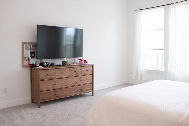 Building Photo - 1709 Novara Trl