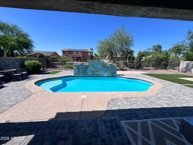 Building Photo - 7616 W Berridge Ln