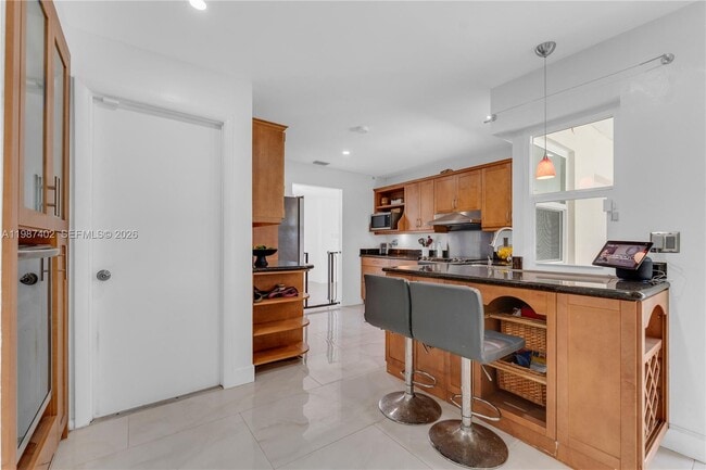 Building Photo - 6924 NW 8th Ct