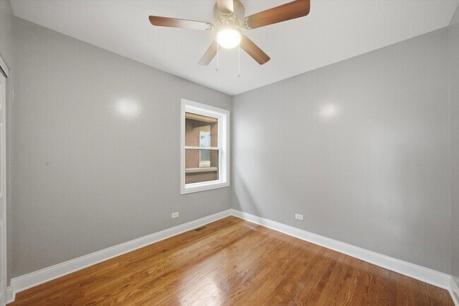 Building Photo - 8326 S Luella Ave