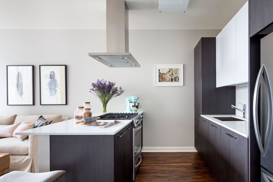 Building Photo - OneEleven