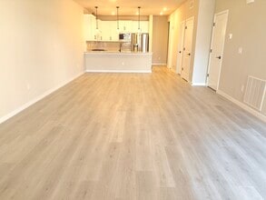 Building Photo - 2740 Bear Springs Cir