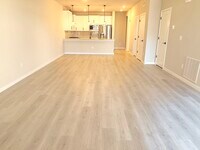Building Photo - 2740 Bear Springs Cir