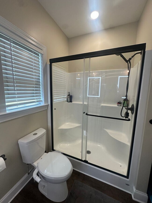 Building Photo - Coming Soon – Spacious 4 Bedroom, 3 Bathroom Custom-Built Home for Rent!