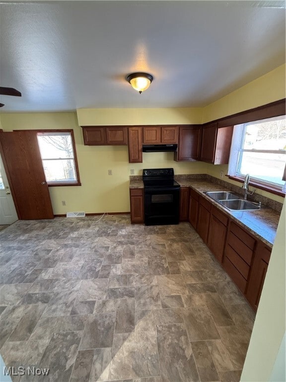 Building Photo - 1378 Cayuga Ave