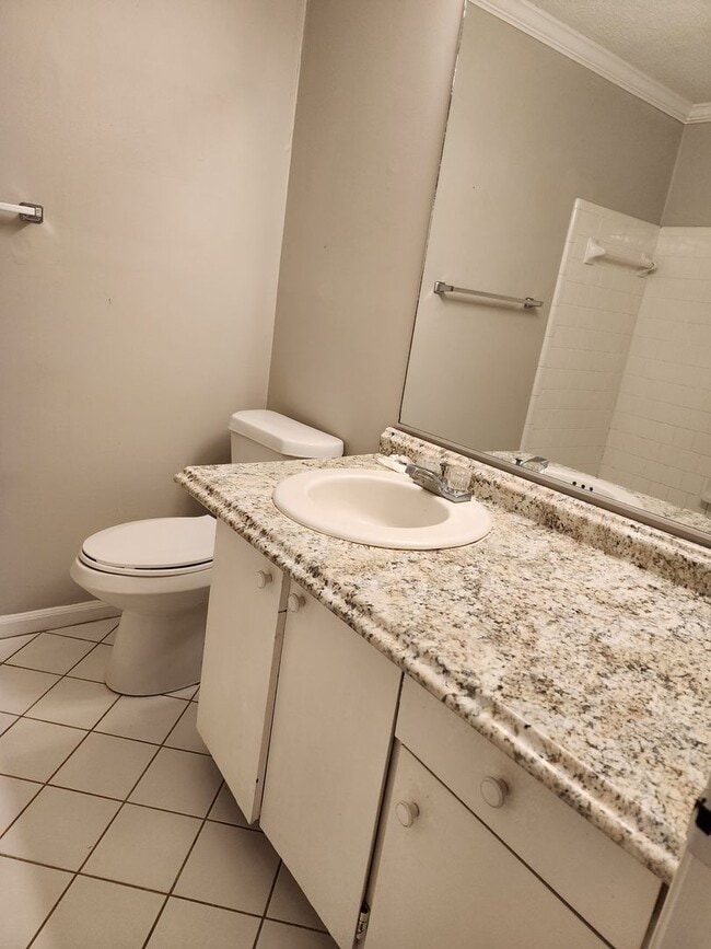 Building Photo - **Available in February " Charming 3 Bedroom 2 Bath Home in Georgetown!