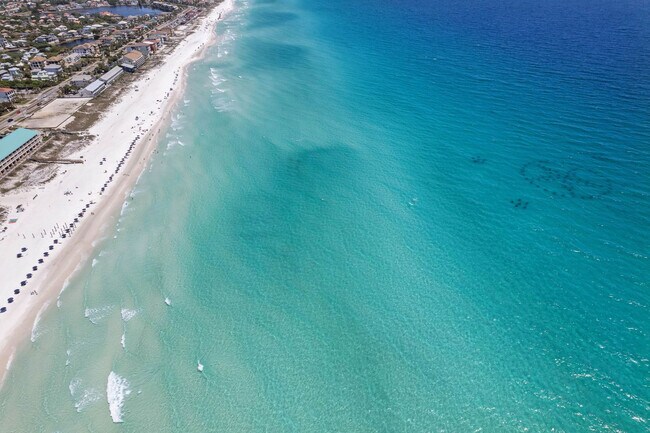 Building Photo - 4518 John Ave