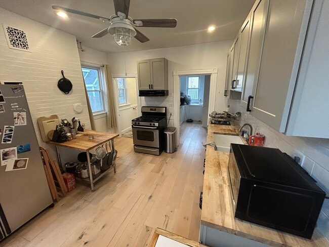 Building Photo - 50 Dartmouth St