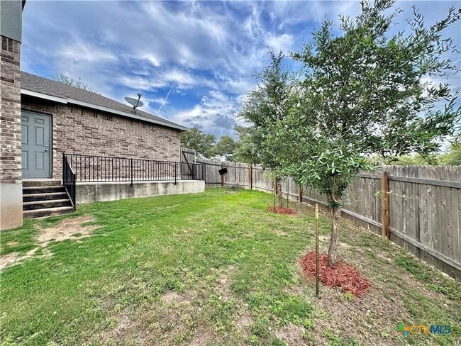 Building Photo - 1728 Cherokee Nation Trl